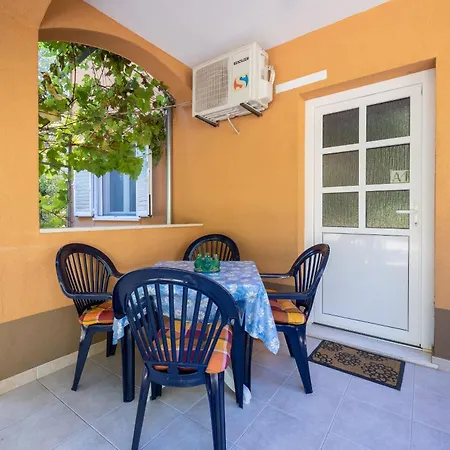 Perka - Peaceful Apartmán Vrboska